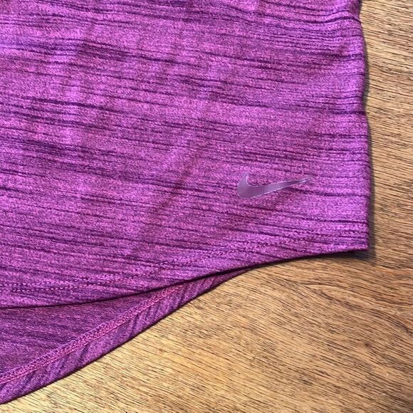 Nike Dri-Fit Tank Top Relaxed Fit - Picture 5 of 7